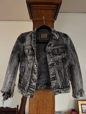 Distressed Plain Pockets Grey Denim Jean Jacket